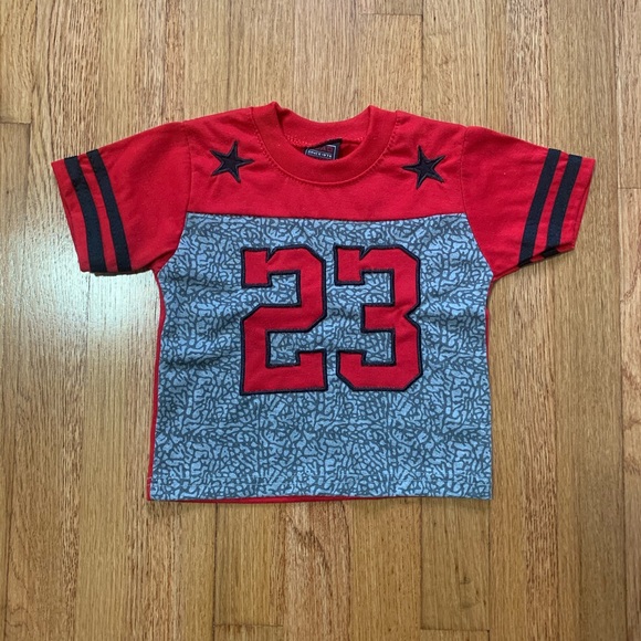 Boys Bundle Size: 12-18 M - Picture 3 of 5